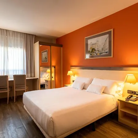 Petit Palace Trencadis Hotel