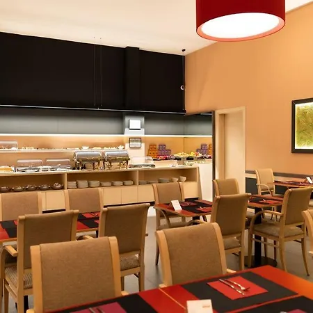 Petit Palace Trencadis Hotel