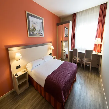Petit Palace Trencadis Hotel