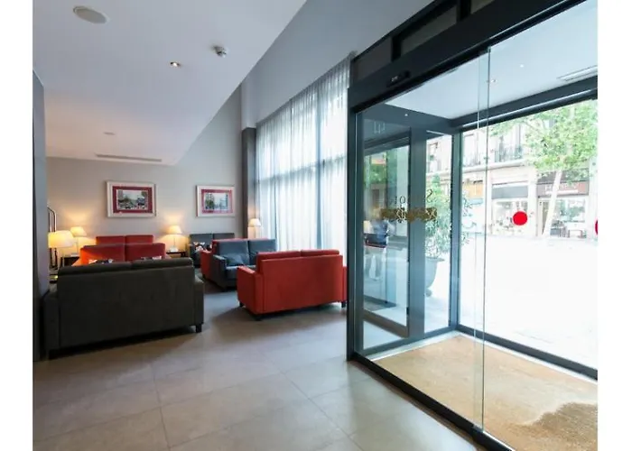 Petit Palace Trencadis מלון 4*