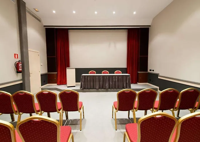 Petit Palace Trencadis מלון 4*