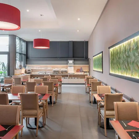 Petit Palace Trencadis Barcelona