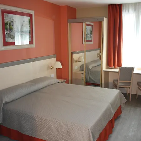 Sunotel Club Otel 4*