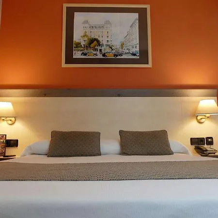 Petit Palace Trencadís Hotel 4*
